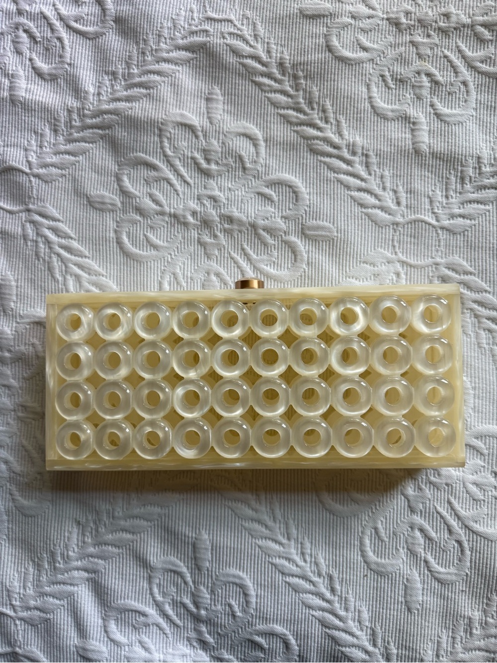 Cult Gaia Faizah Clutch - Picture 4 of 9